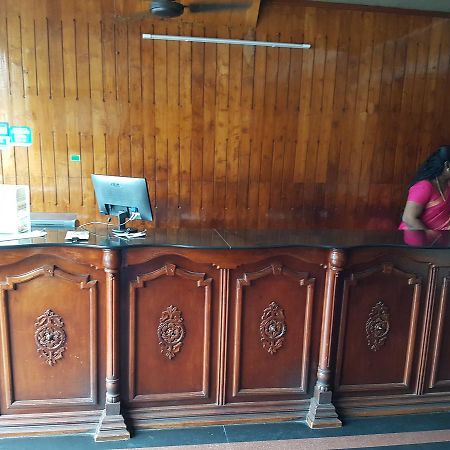 Hotel Boban Plaza Thiruvananthapuram Zewnętrze zdjęcie
