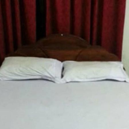 Hotel Boban Plaza Thiruvananthapuram Zewnętrze zdjęcie