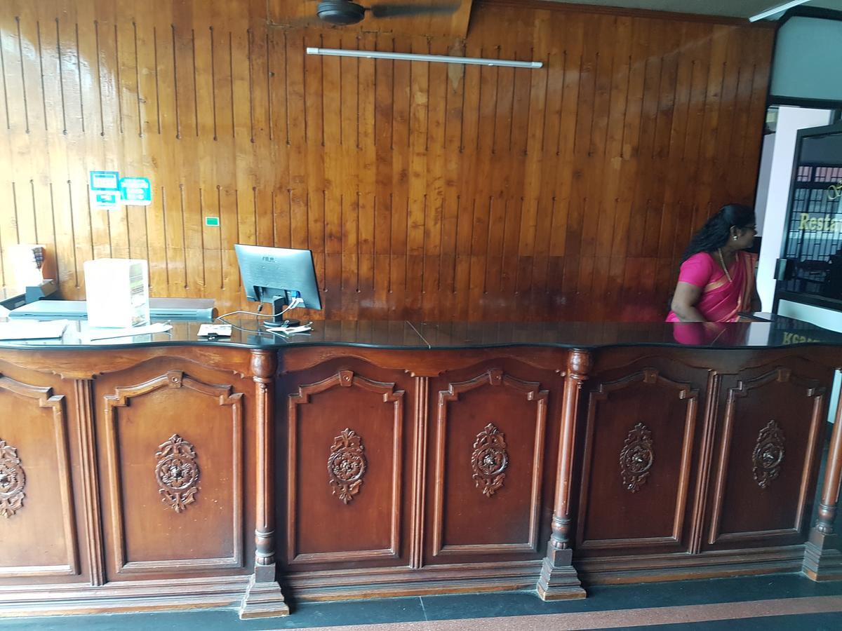 Hotel Boban Plaza Thiruvananthapuram Zewnętrze zdjęcie