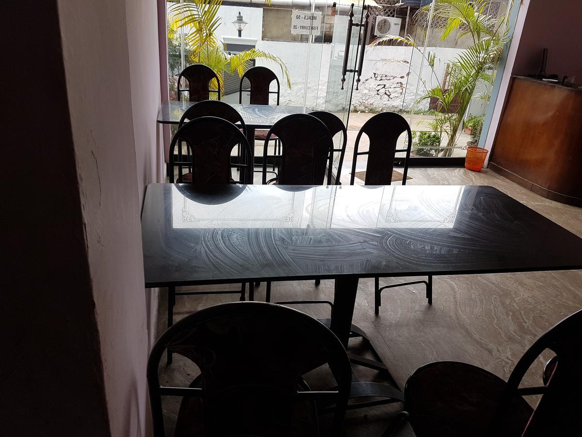 Hotel Boban Plaza Thiruvananthapuram Zewnętrze zdjęcie