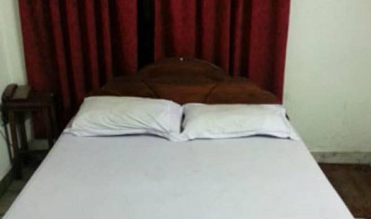 Hotel Boban Plaza Thiruvananthapuram Zewnętrze zdjęcie
